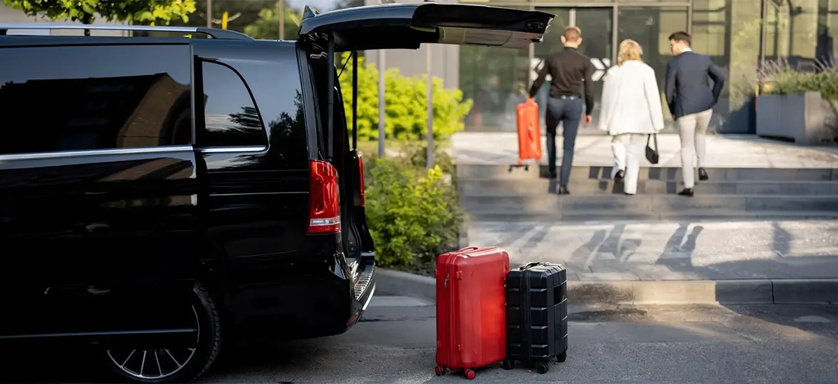 Uzun Mesafeli Yolculuklarda Konforunuzu Artıracak Transfer Taktikleri